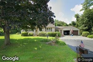 41 Steamboat St, Jamestown, RI 02835