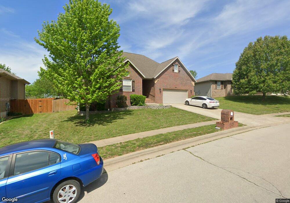811 Southgate Dr, Nixa, MO 65714 - photo 1