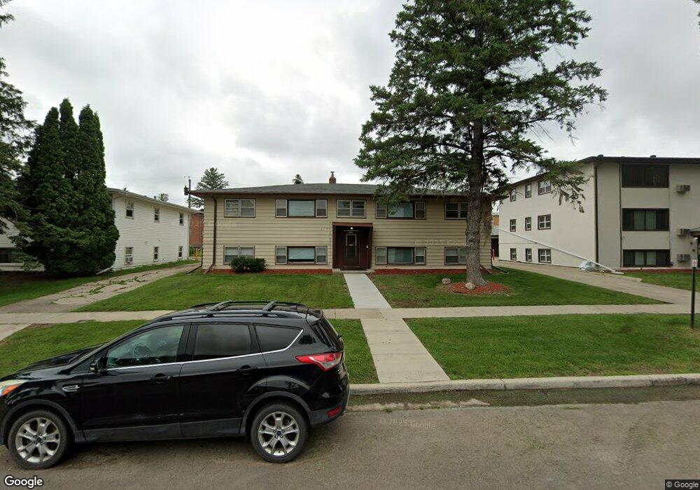 2918 7th St N, Fargo, ND 58102 - photo 1