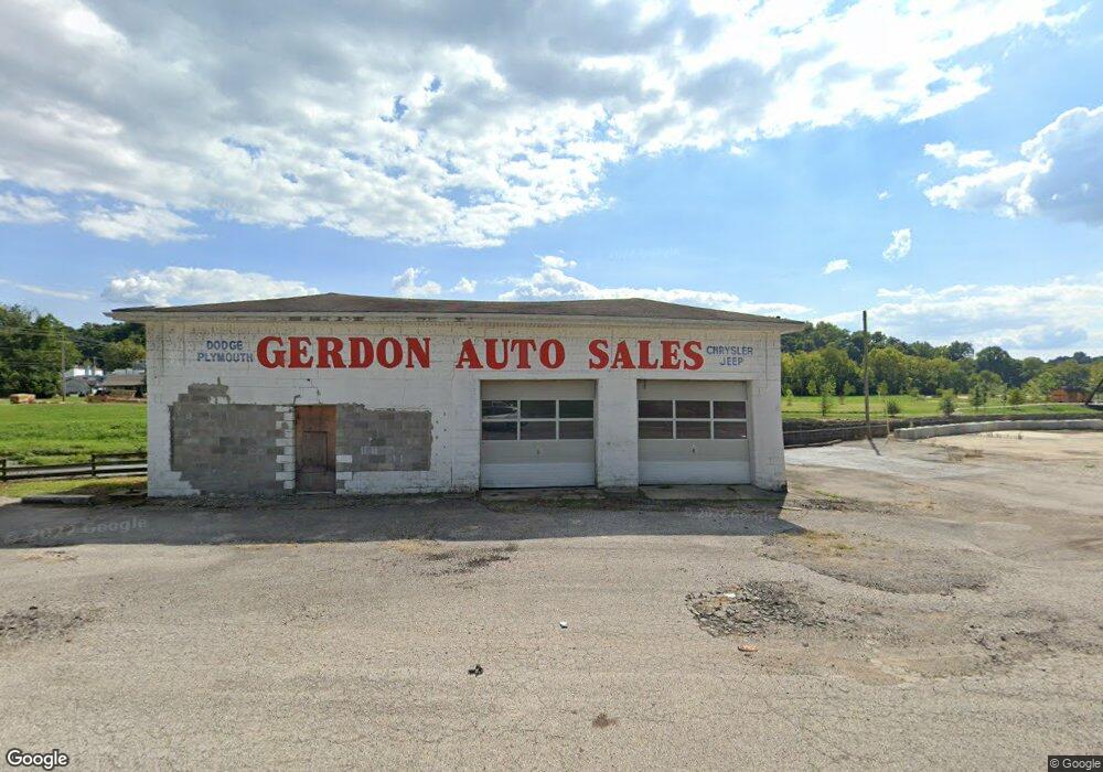 715 E Chestnut St, Corydon, IN 47112 - photo 1