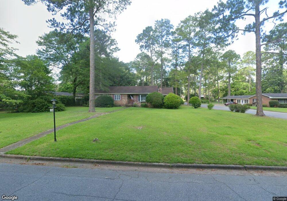 1924 W Lakeridge Dr, Albany, GA 31707 - photo 1