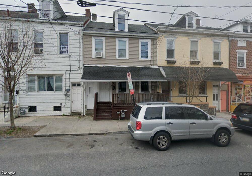 918 W Chew St, Allentown, PA 18102 - photo 1