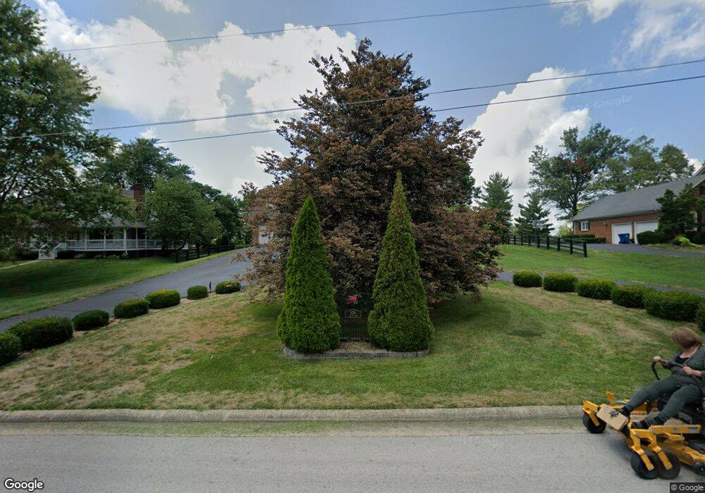 830 Southgate Dr, Harrodsburg, KY 40330 - photo 1