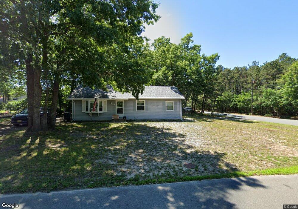 19 Lighthouse Dr, Manahawkin, NJ 08050 - photo 1