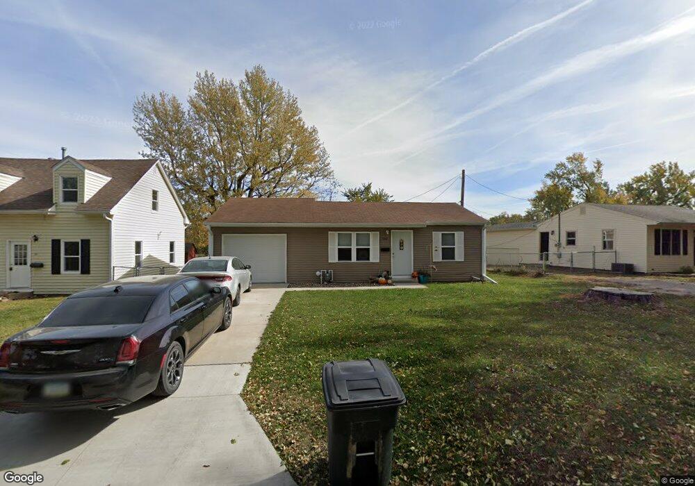 502 E 26th St S, Newton, IA 50208 - photo 1