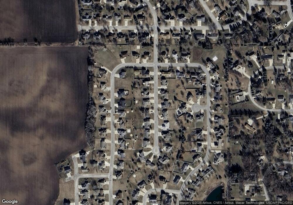 1006 27th St SW, Austin, MN 55912 - photo 1