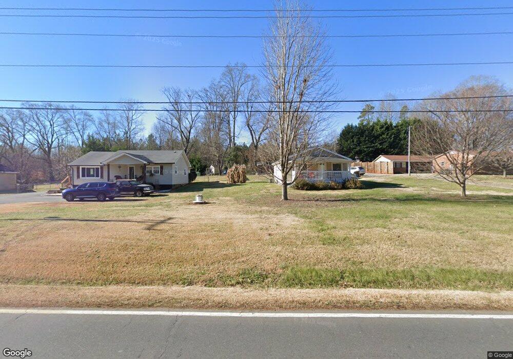 4904 S New Hope Rd, Belmont, NC 28012 - photo 1