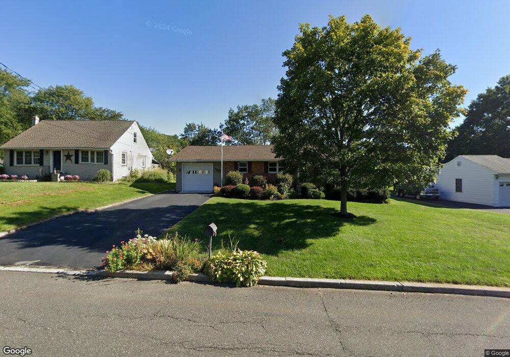 325 Mill St, Boyertown, PA 19512 - photo 1