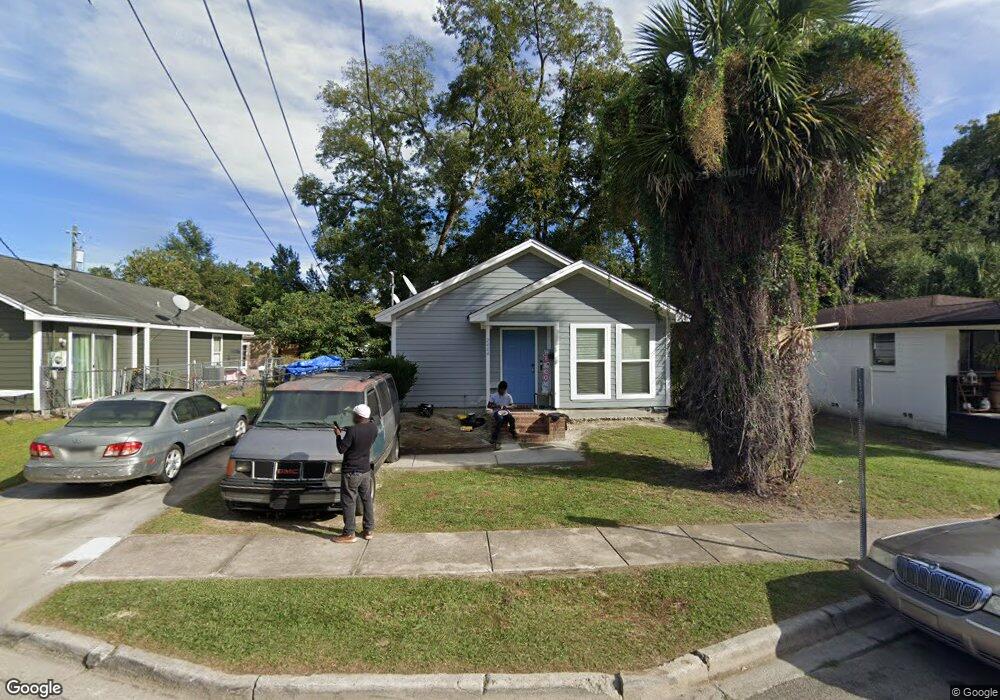 2404 Harden St, Savannah, GA 31415 - photo 1