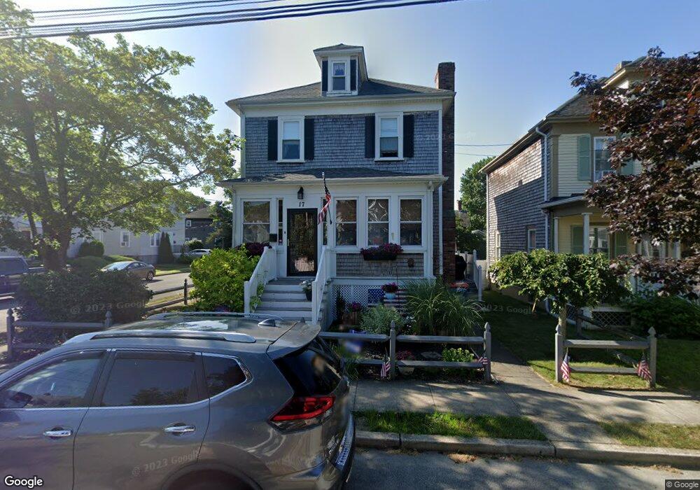 17 Elm Ave, Fairhaven, MA 02719 - photo 1