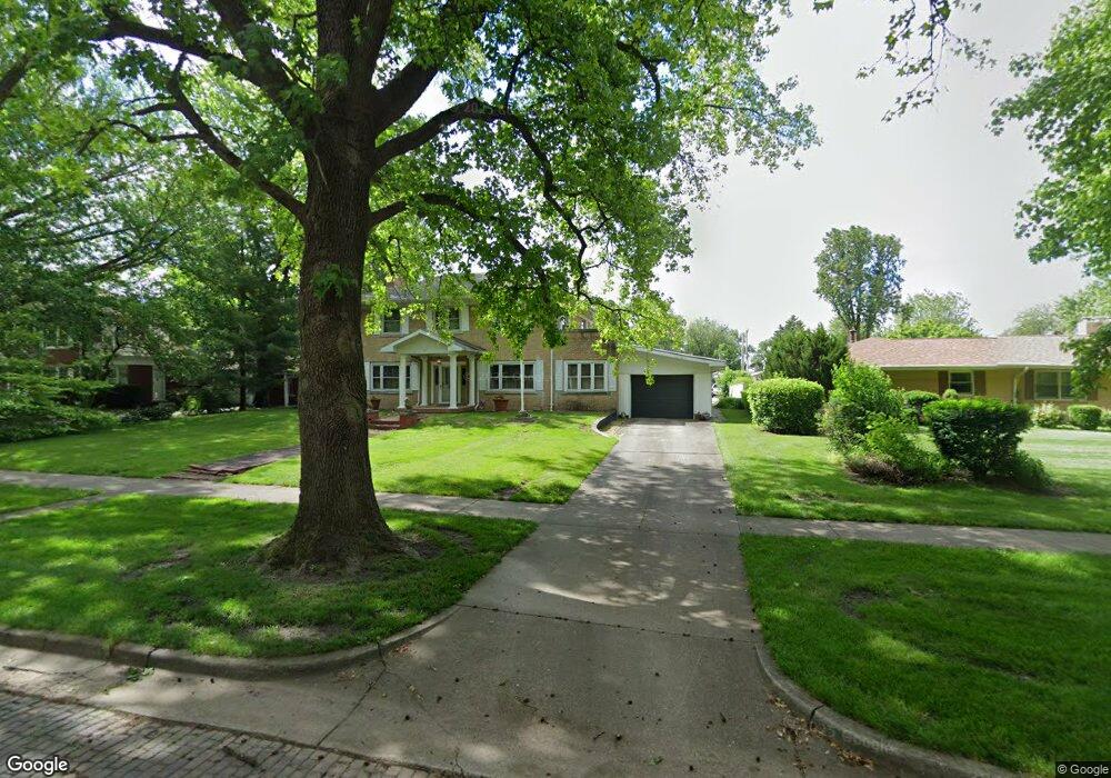 67 Wabash Ave, Mattoon, IL 61938 - photo 1