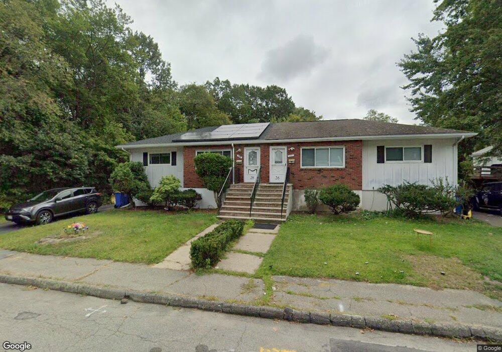 28 Charlotte Ln, Randolph, MA 02368 - photo 1