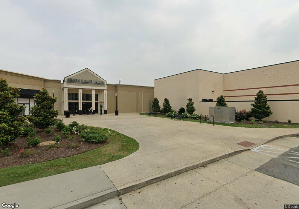 614 W Prien Lake Rd, Lake Charles, LA 70601 - photo 1