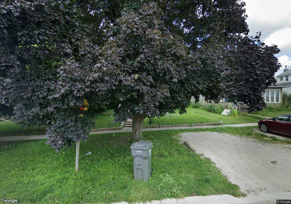 206 W Elm St, West Union, IA 52175 - photo 1