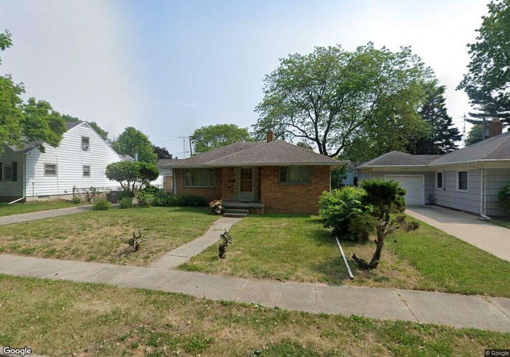 2718 131st St, Toledo, OH 43611 - photo 1