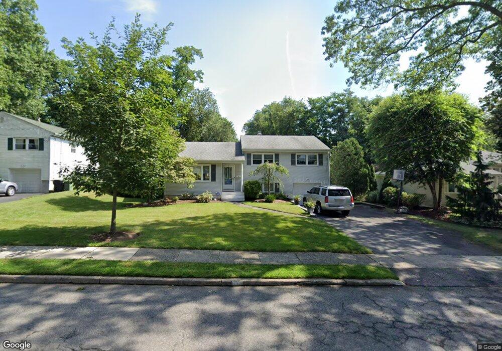 153 Morningside Rd, Paramus, NJ 07652 - photo 1