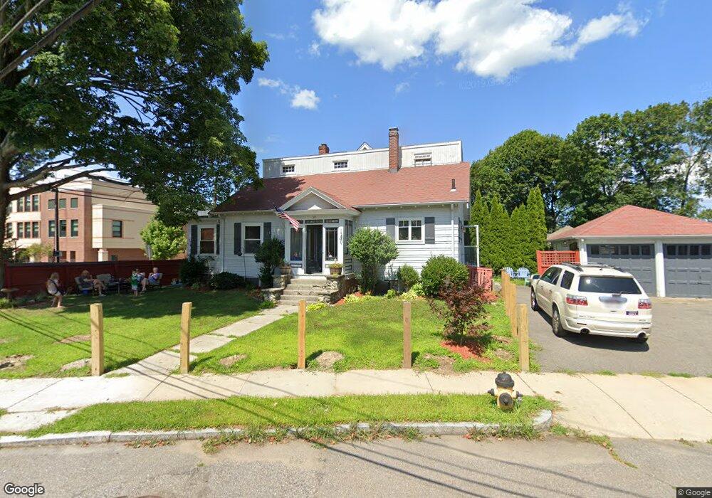 39 Hamblin Rd, Waltham, MA 02453 - photo 1