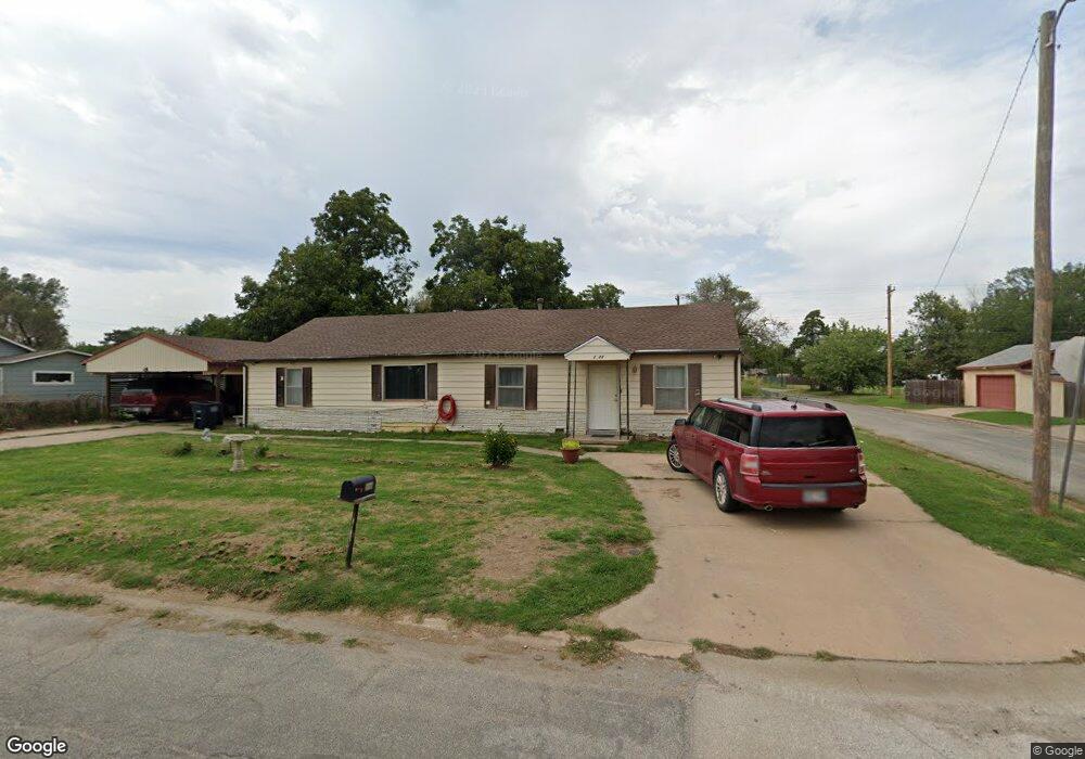 2722 E Pine Ave, Enid, OK 73701 - photo 1