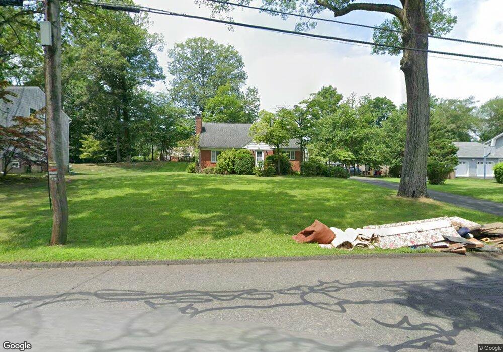 21 Woodbine Rd, New City, NY 10956 - photo 1