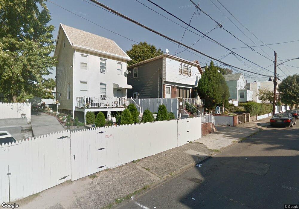 276 Pearsall Ave, Jersey City, NJ 07305 - photo 1