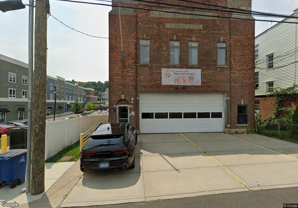 14 Admiral St, West Haven, CT 06516 - photo 1