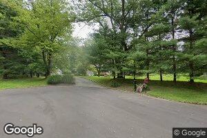 21 Valleywood Ct E, Saint James, NY 11780