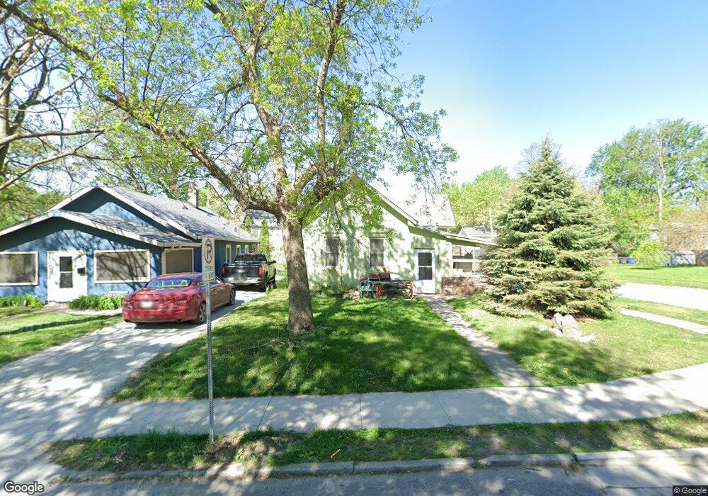 684 24th St, Des Moines, IA 50312 - photo 1