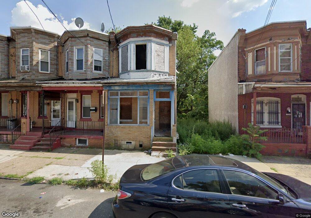 1298 Mechanic St, Camden, NJ 08104 - photo 1