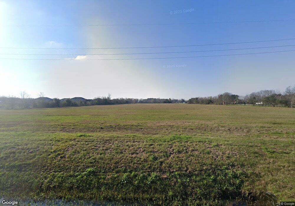 934 Steele Rd, Alvin, TX 77511 - photo 1