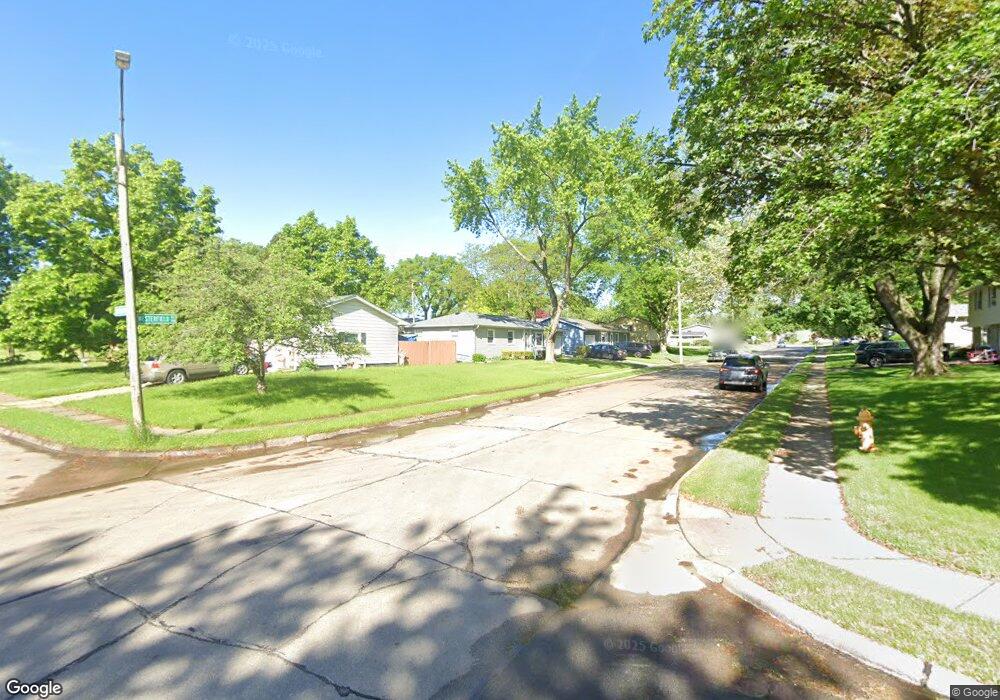 311 Westerfield Rd, Davenport, IA 52806 - photo 1