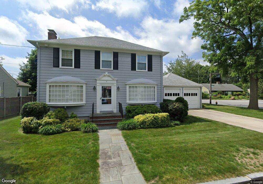 7 Cole Farm Ct, Providence, RI 02906 - photo 1