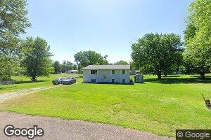 315 Red Bud St, Payson, IL 62360