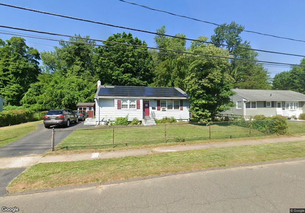 51 Jackson Rd, Bloomfield, CT 06002 - photo 1