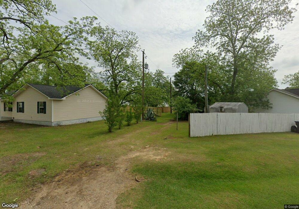 117 Royal Ct, Fitzgerald, GA 31750 - photo 1