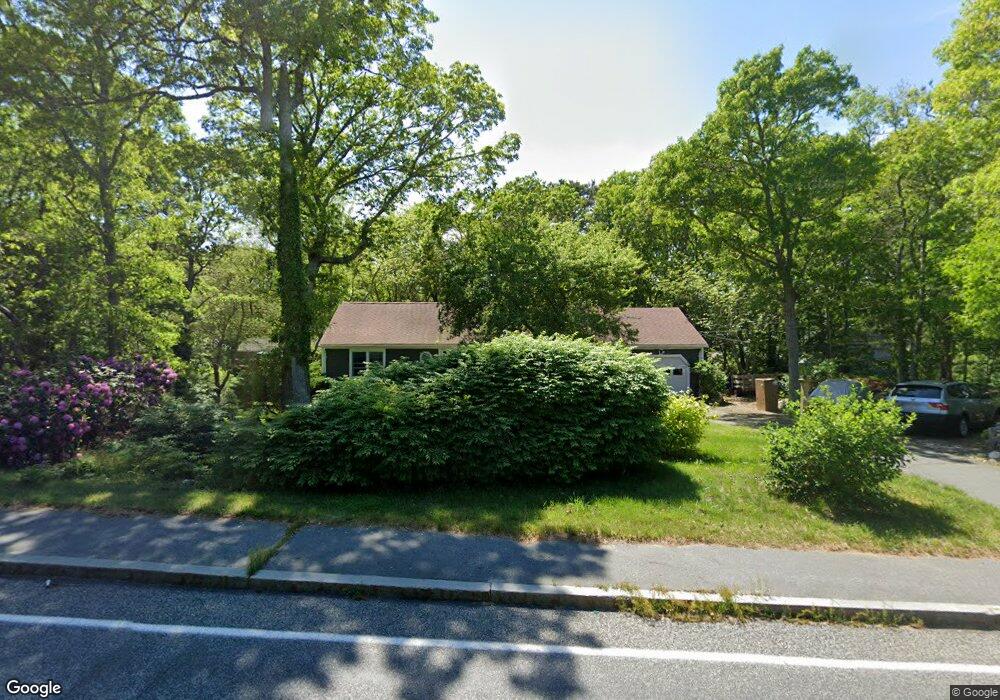 747 W Yarmouth Rd, Yarmouth Port, MA 02675 - photo 1