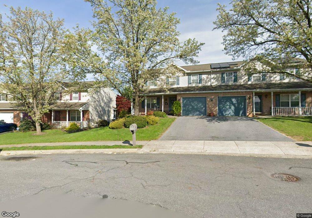 1004 Georgetown Dr, Reading, PA 19605 - photo 1