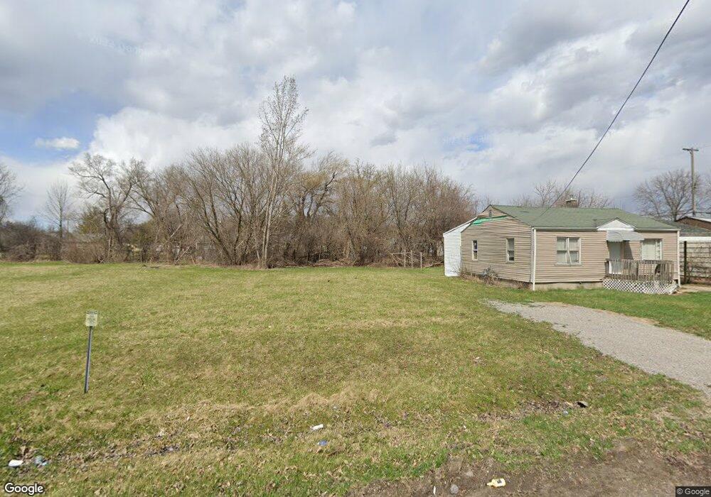 1319 Charles Ave, Flint, MI 48505 - photo 1