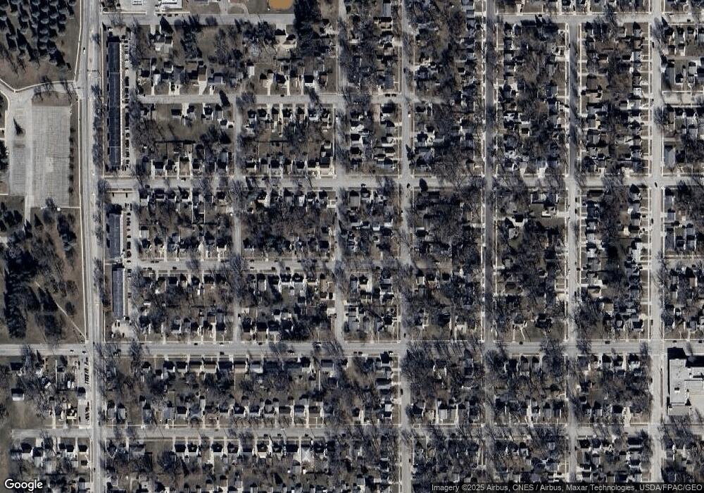 1208 9th Ave NW, Austin, MN 55912 - photo 1