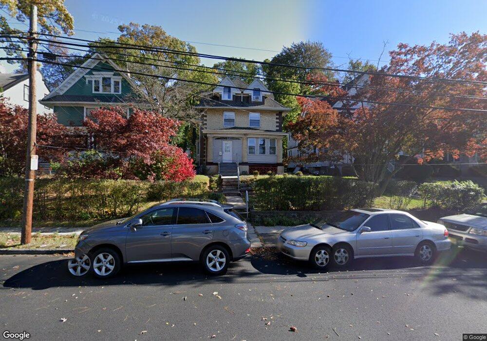 560 Lincoln Ave, Orange, NJ 07050 - photo 1