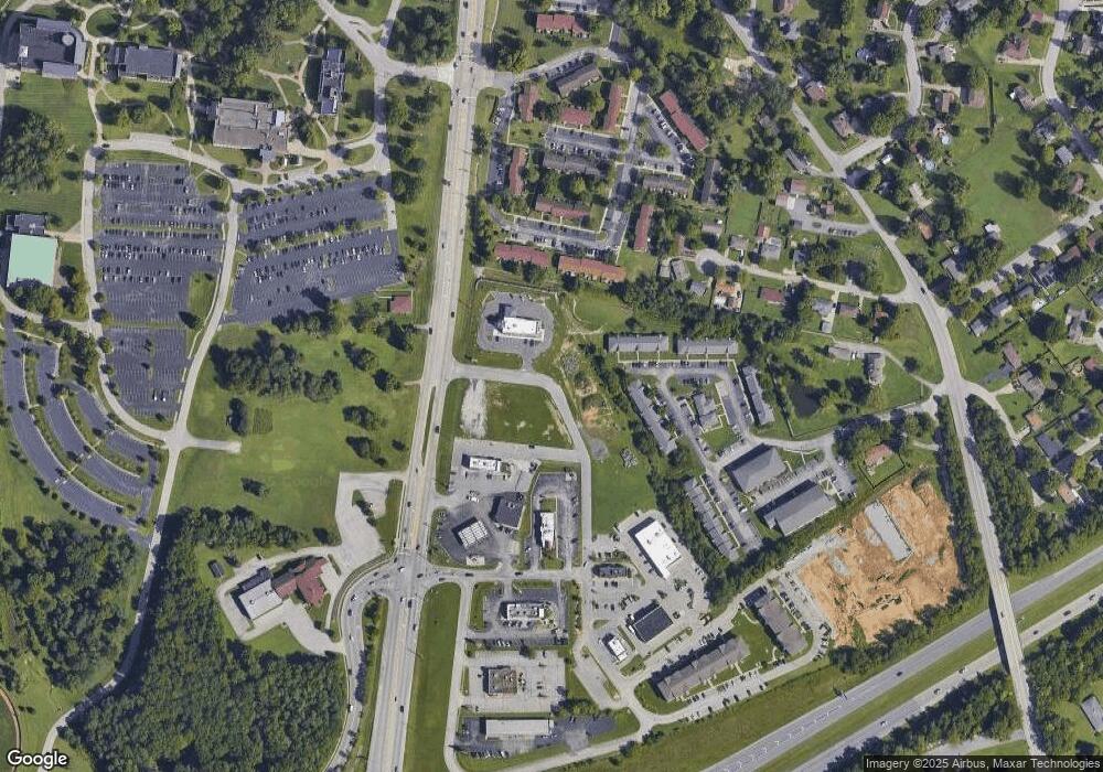 4022 Grant Line Rd, New Albany, IN 47150 - photo 1