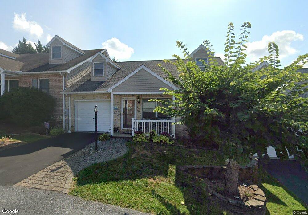 157 Ash Spring Ct, Waynesboro, PA 17268 - photo 1