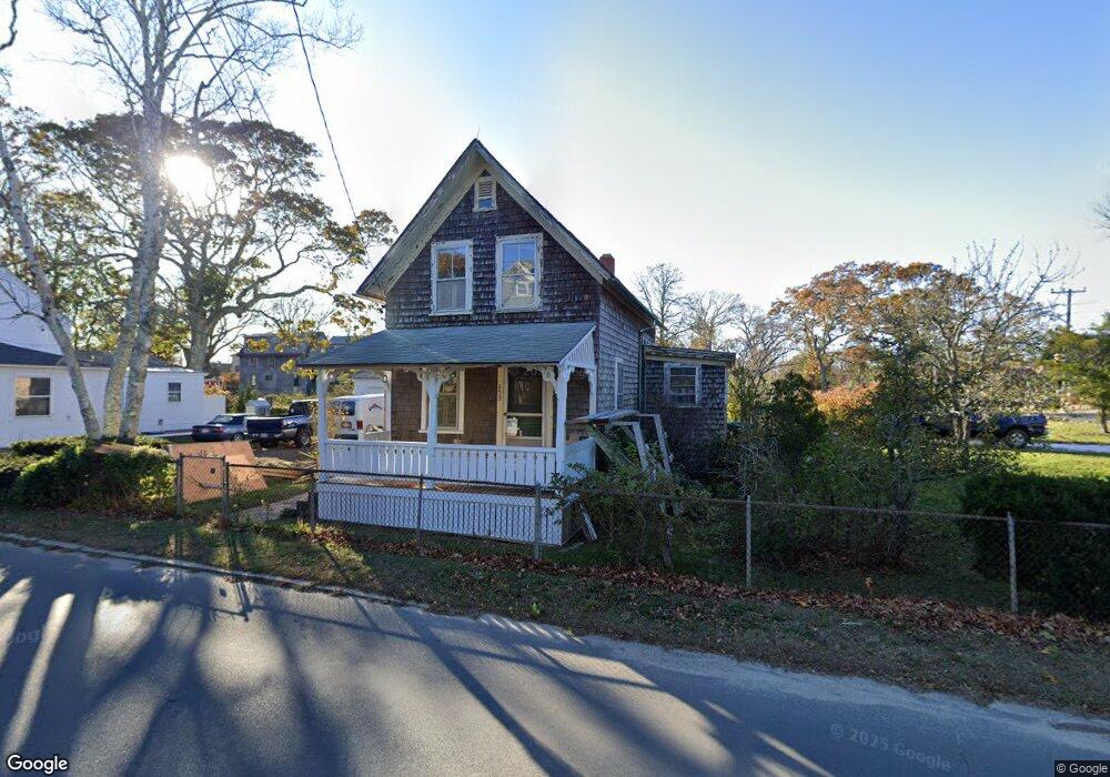 153 Circuit Ave, Oak Bluffs, MA 02557 - photo 1