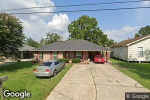 932 Franklin St, Port Allen, LA 70767
