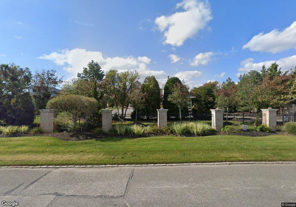 200 E Bayberry Rd, Islip, NY 11751 - photo 1