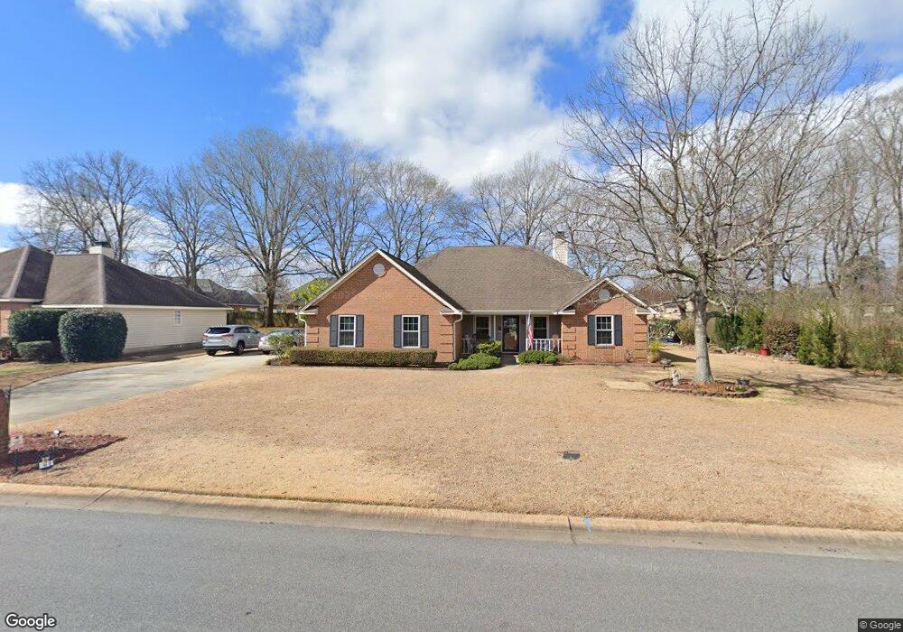 211 Twelve Oaks Dr, Warner Robins, GA 31088 - photo 1