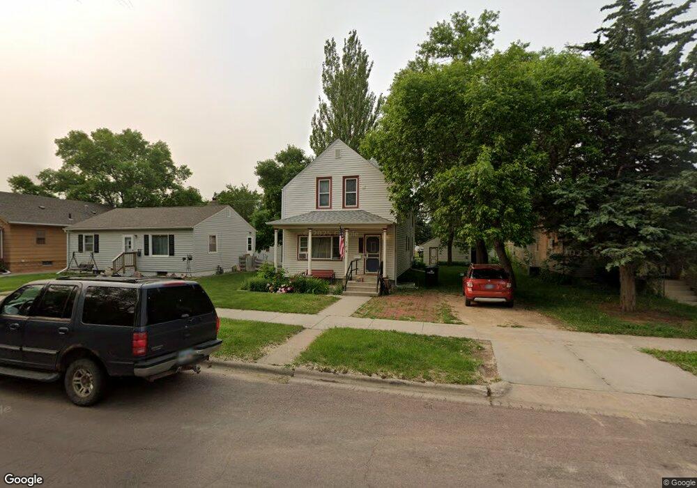 818 E 7th Ave, Mitchell, SD 57301 - photo 1