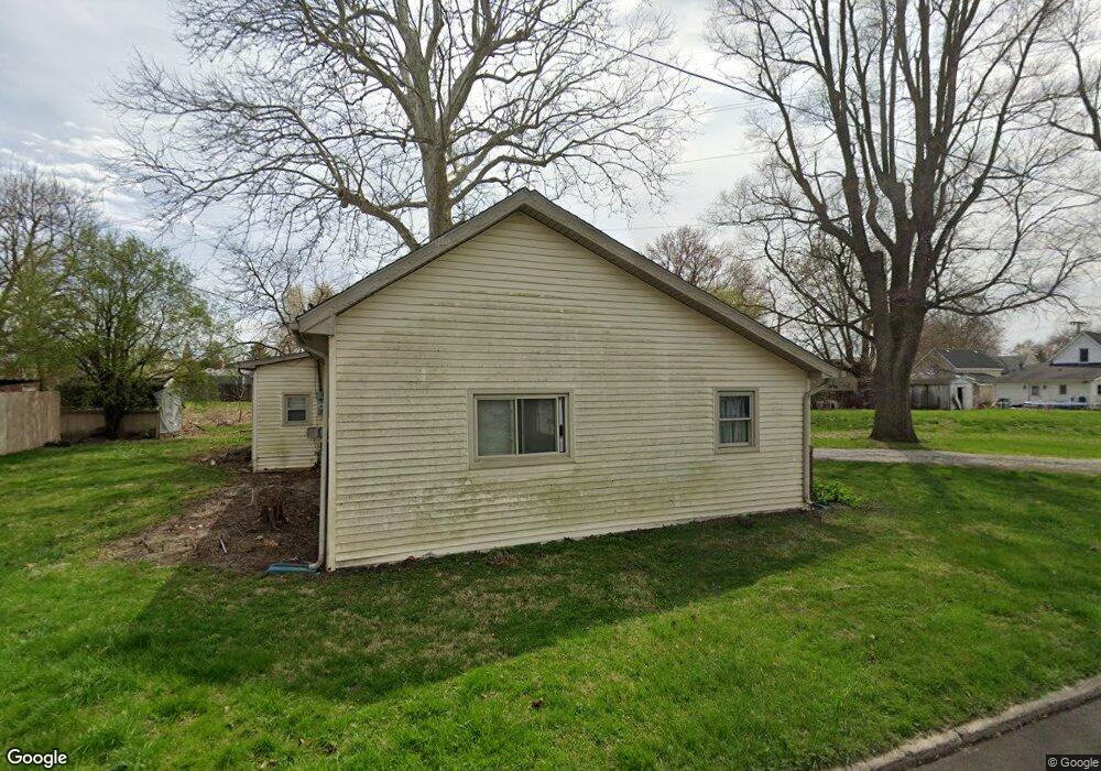 1215 N D St, Elwood, IN 46036 - photo 1