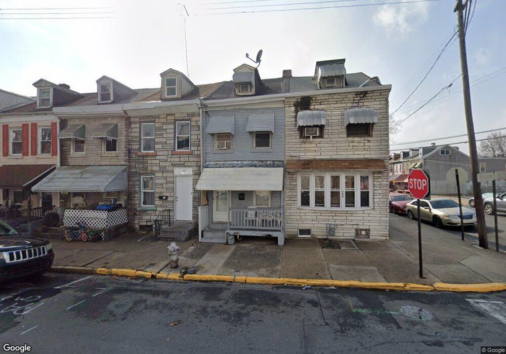 302 S 11th St, Reading, PA 19602 - photo 1