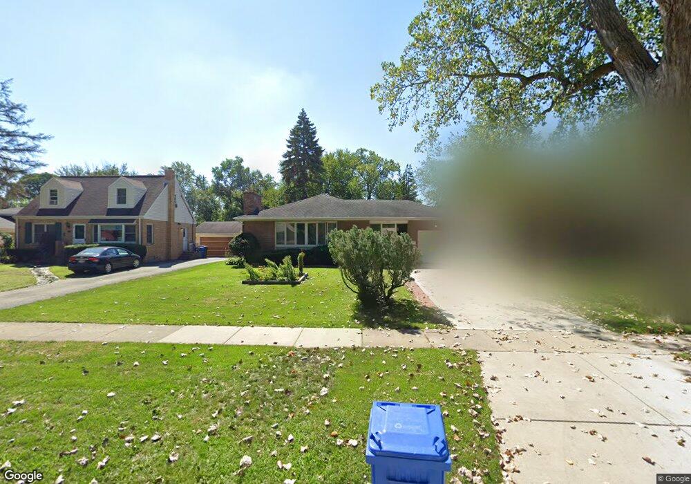 1733 Whitcomb Ave, Des Plaines, IL 60018 - photo 1