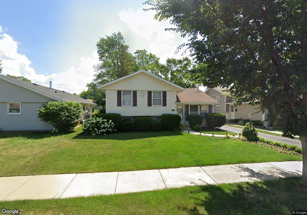 1705 S Chestnut St, Des Plaines, IL 60018 - photo 1